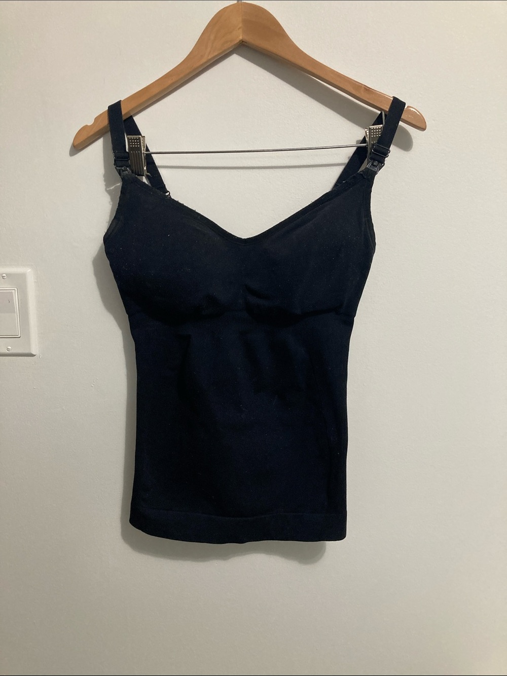 knix BlissFit nursing tank in excellent used condition